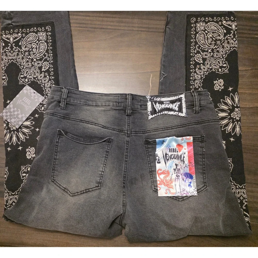 Rebel Vengeance Mens Faded Black Paisley Bandana Patchwork Skull Denim Jeans 28